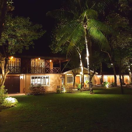 Stay Amare Villa Maria 1 Bacolod Exteriör bild