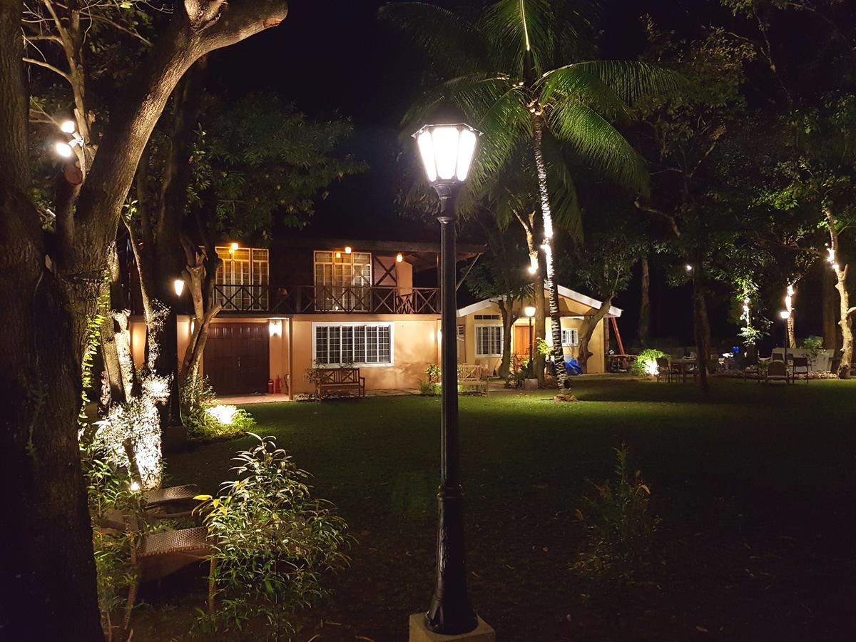 Stay Amare Villa Maria 1 Bacolod Exteriör bild