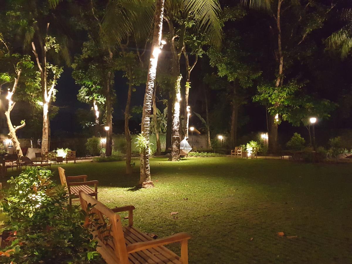 Stay Amare Villa Maria 1 Bacolod Exteriör bild